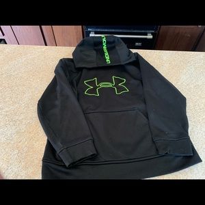 UA hoodie boys size youth medium